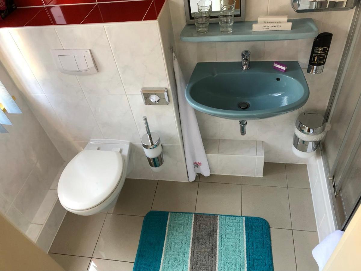 Astoria Hotel Heimbach Bagian luar foto