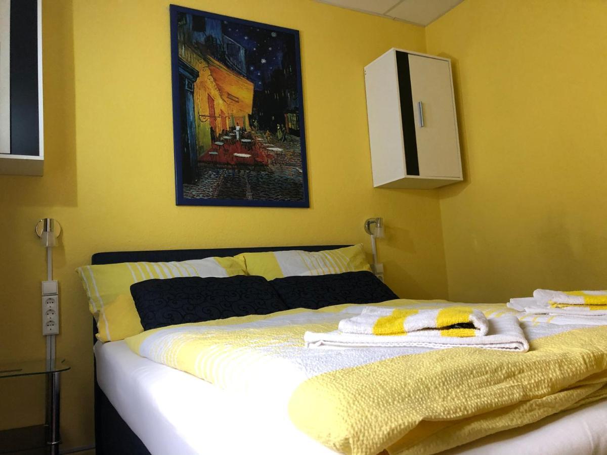 Astoria Hotel Heimbach Bagian luar foto