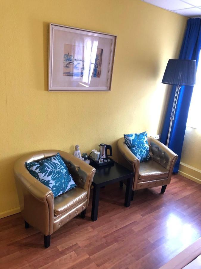 Astoria Hotel Heimbach Bagian luar foto