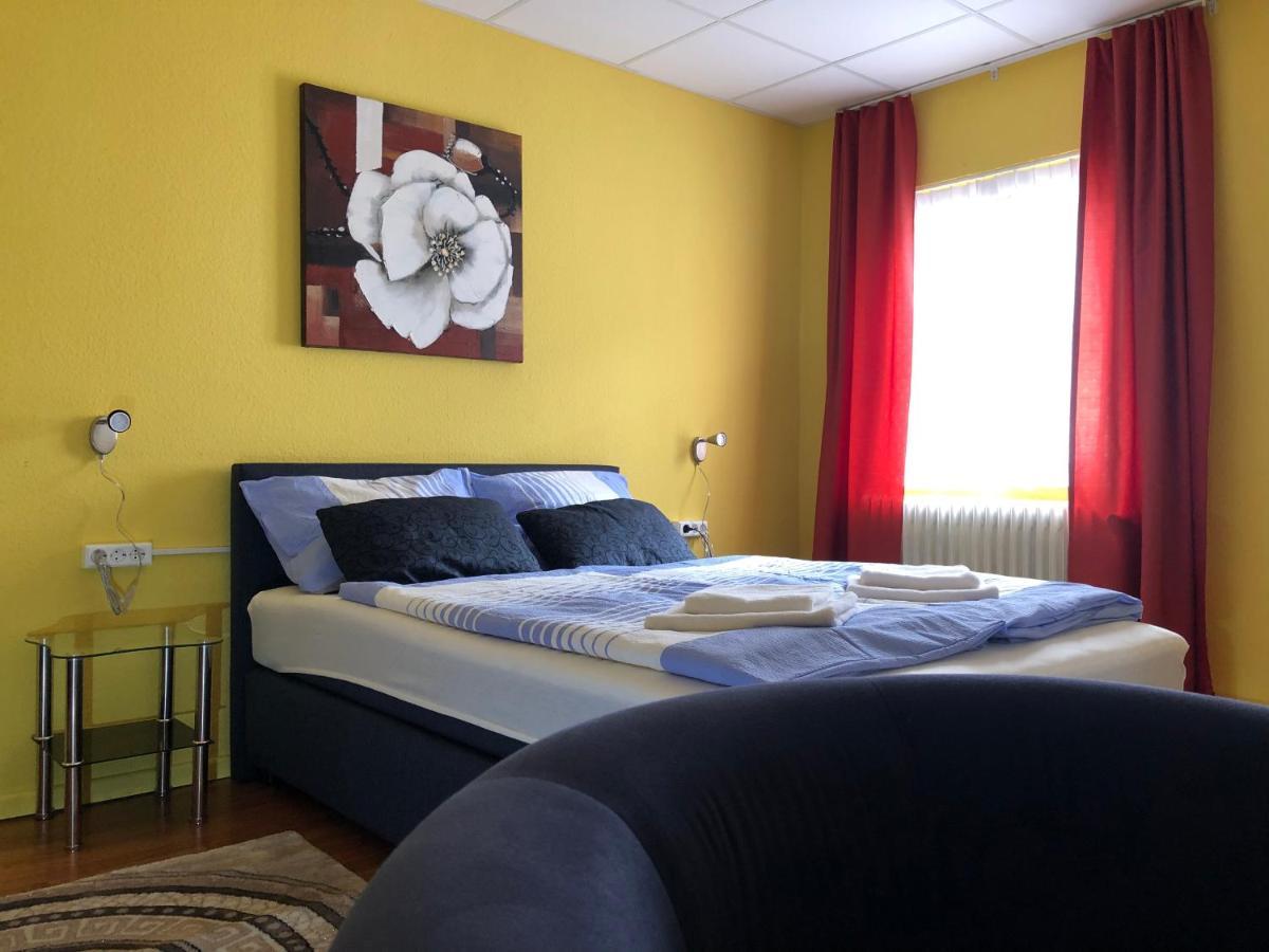 Astoria Hotel Heimbach Bagian luar foto