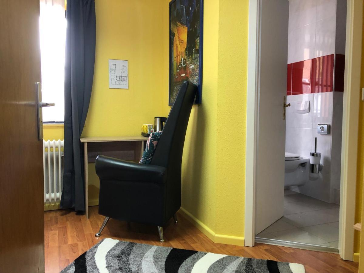 Astoria Hotel Heimbach Bagian luar foto